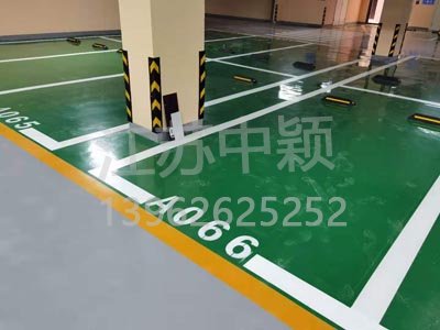 國內停車位尺寸標準規范,車位寬度2.4米含白線嗎?