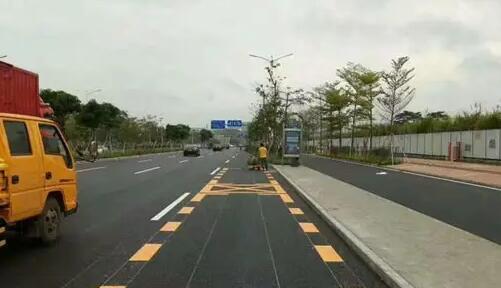 蘇州停車(chē)場(chǎng)劃線(xiàn)注意事項(xiàng)，車(chē)庫(kù)劃線(xiàn)施工注意事項(xiàng)？